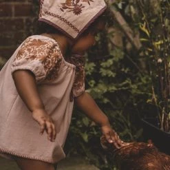 Apolina Joni Bonnet - Pink Sand Bonnets